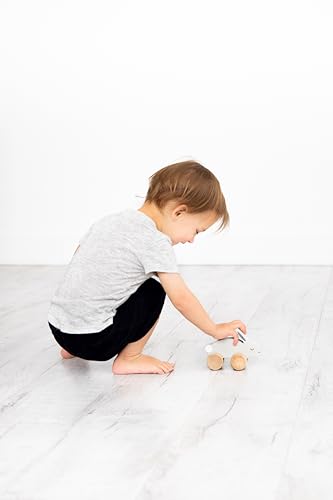 Pearhead-friendly bunny décor blends style with early learning charm.