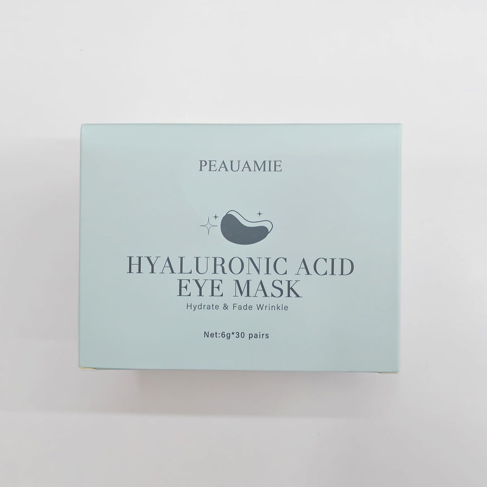 Peauamie compact box presentation suitable for travel.