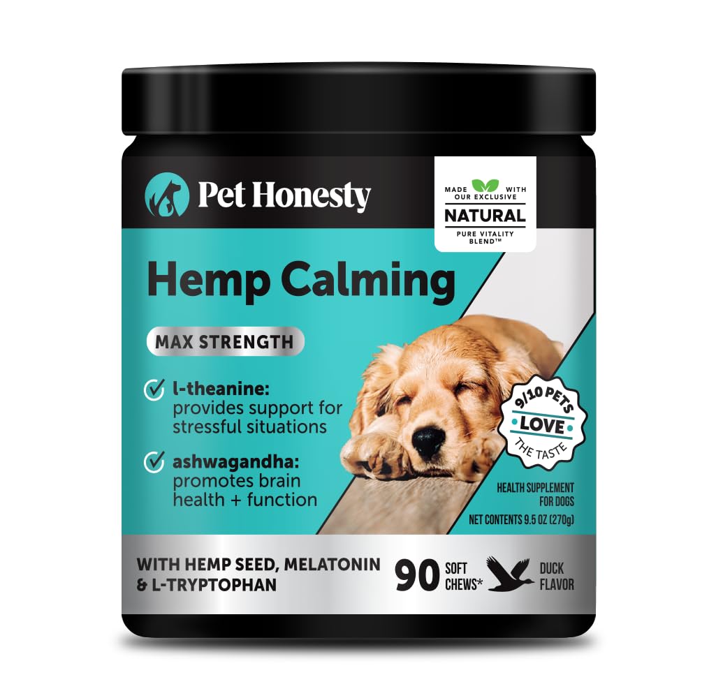 Pet Honest y duck-flavored calming chews, front view, stress relief in action