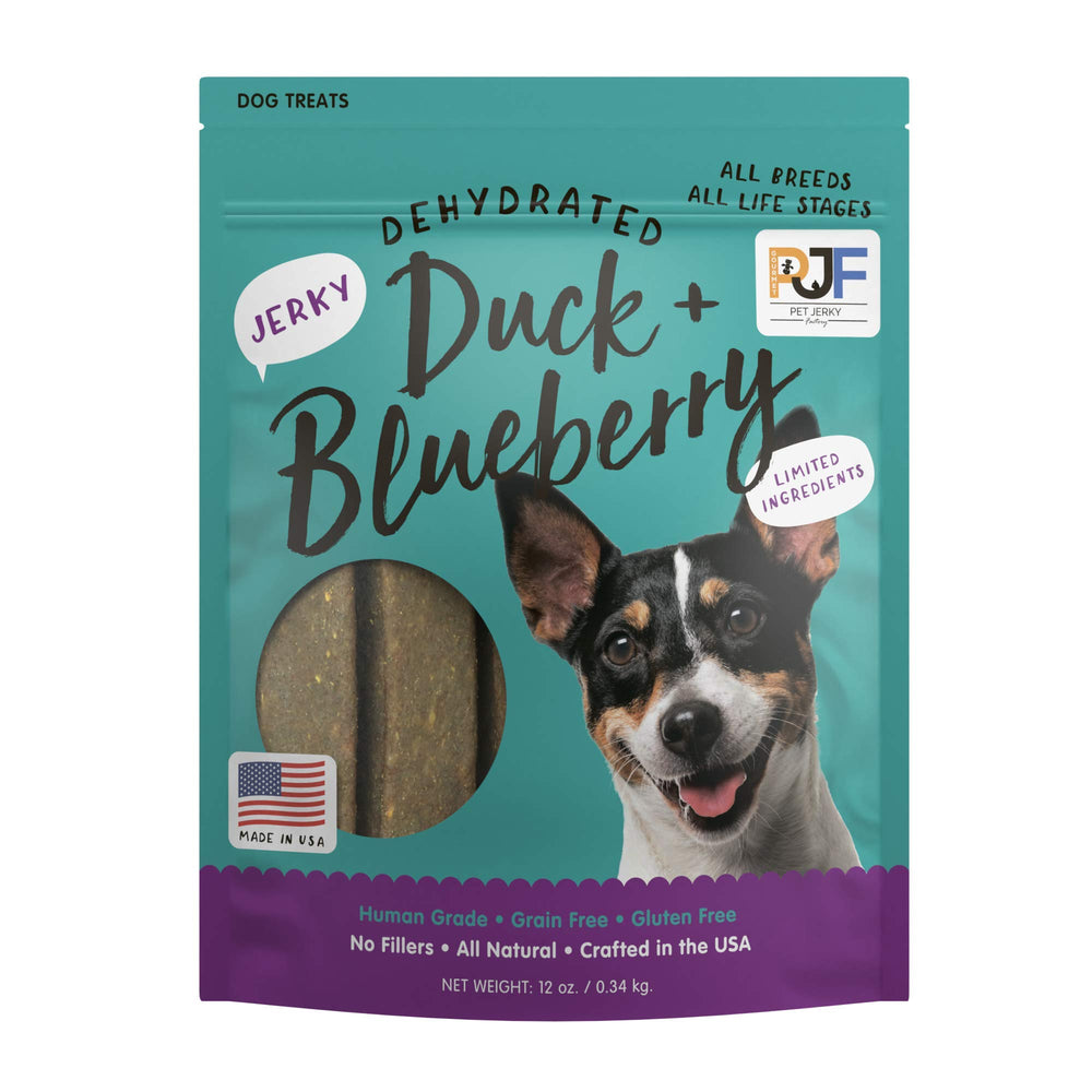 Pet Jerky Factory – sachet canard-myrtille ouvert, saveur naturelle idéale pour récompenser