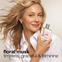 Philosophy Amazing Grace bottle closeup highlighting refined floral notes.