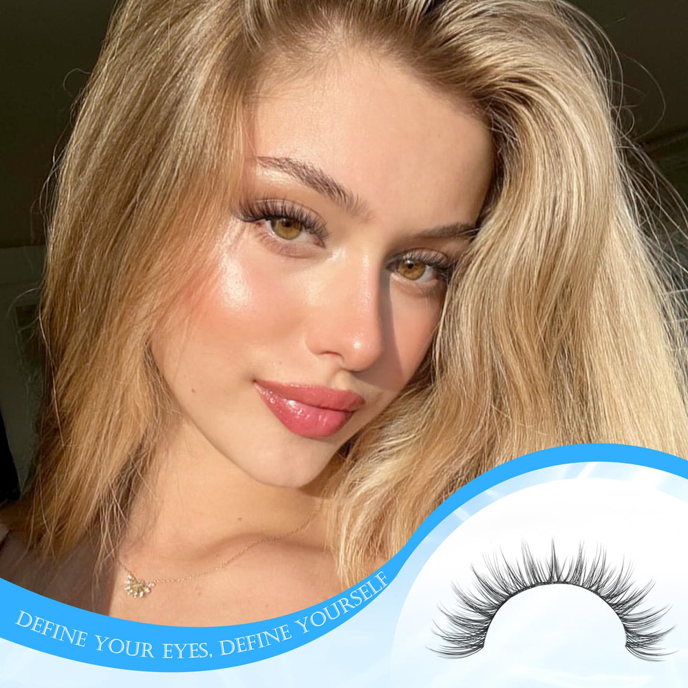 PHKERATA lightweight fibers cluster lashes deliver delicate volume without heaviness.