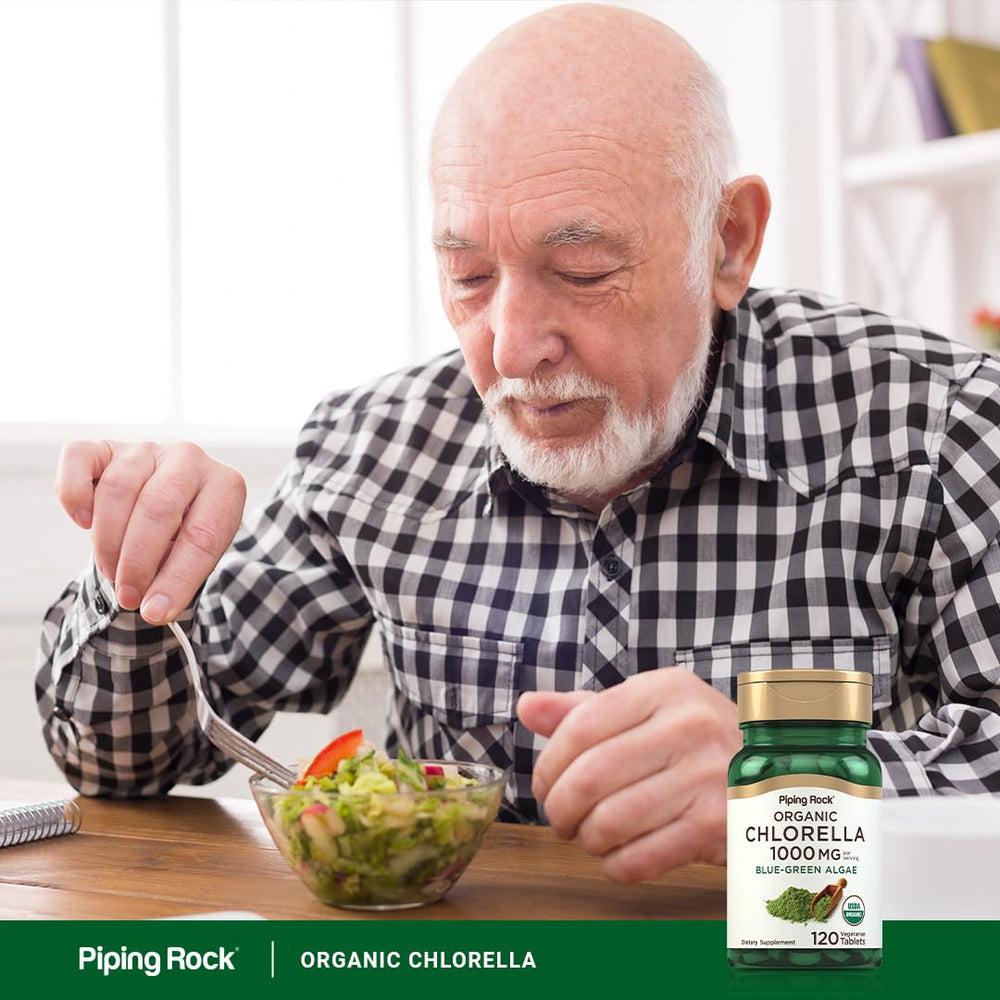 Piping Rock Chlorella smoothie usage setup shows easy integration.