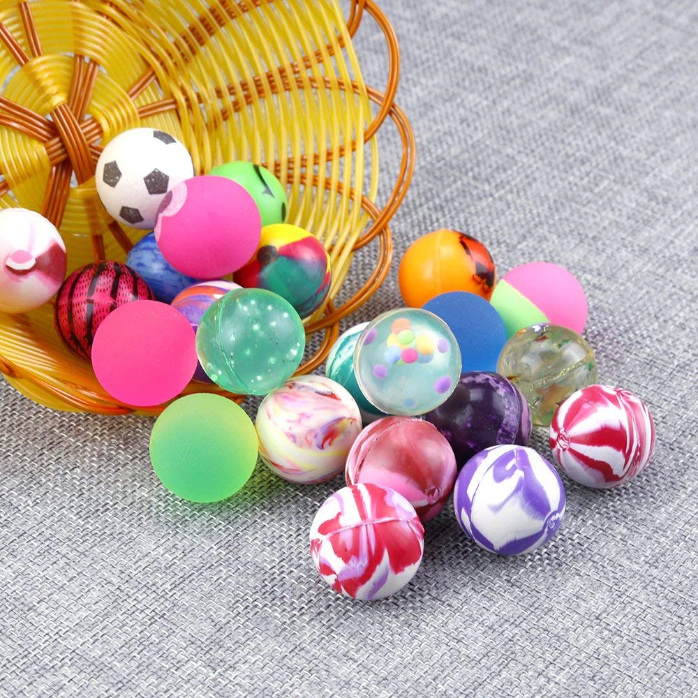 Safe bouncy balls as a pet play option under supervision