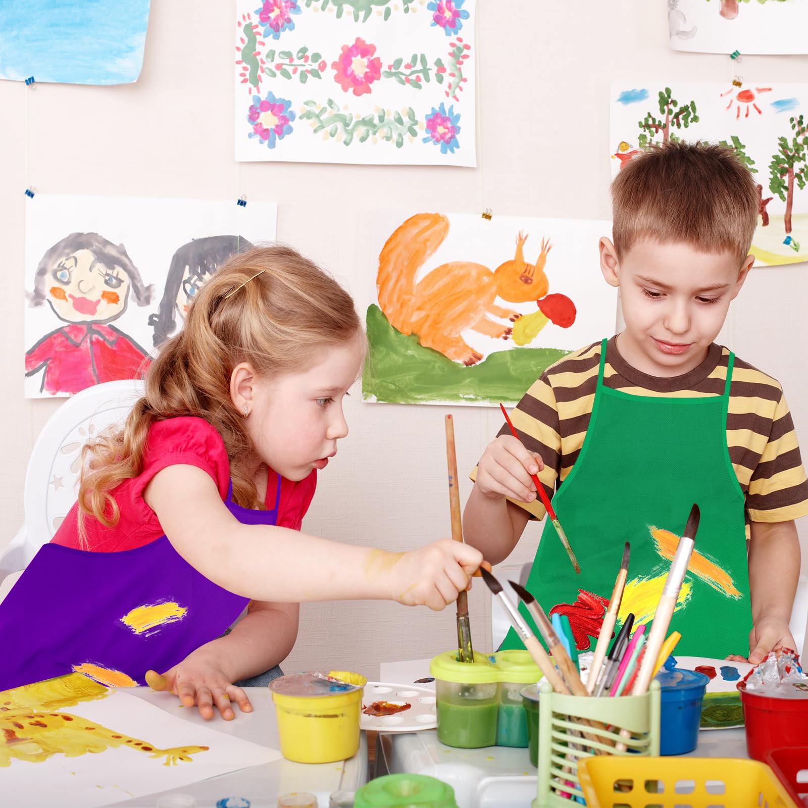 PLULON versatile kid apron suitable for painting, cooking, and crafts