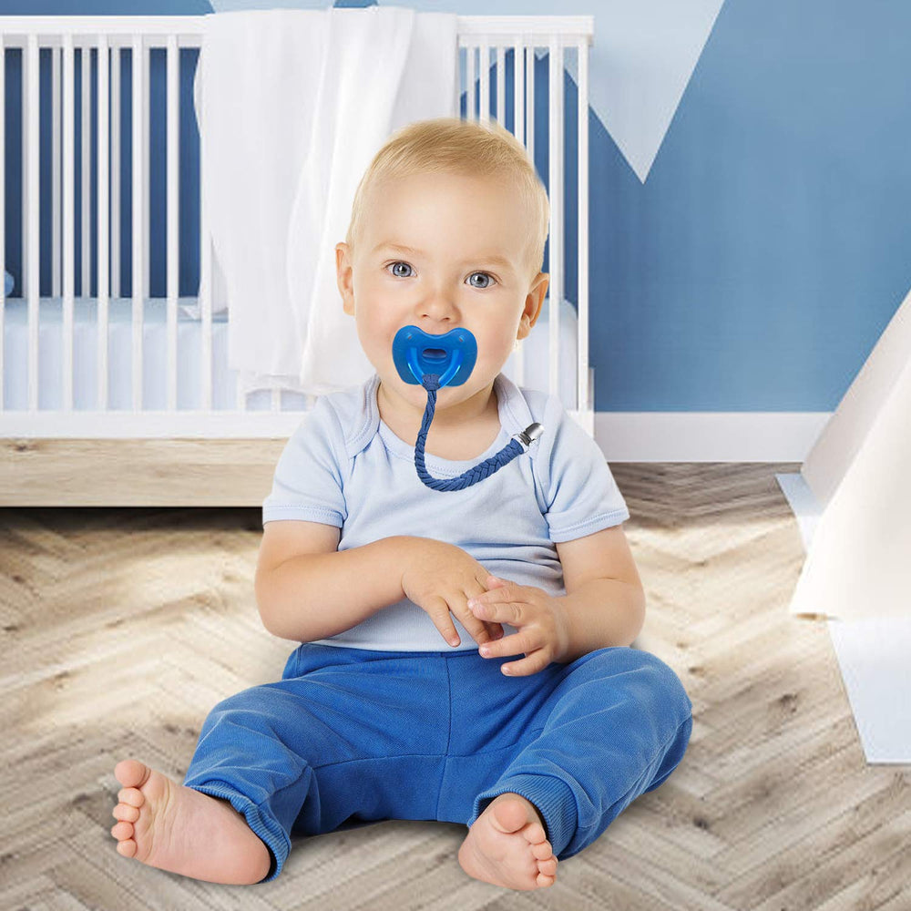 Pokipaw anti-drop design helps prevent pacifier loss.