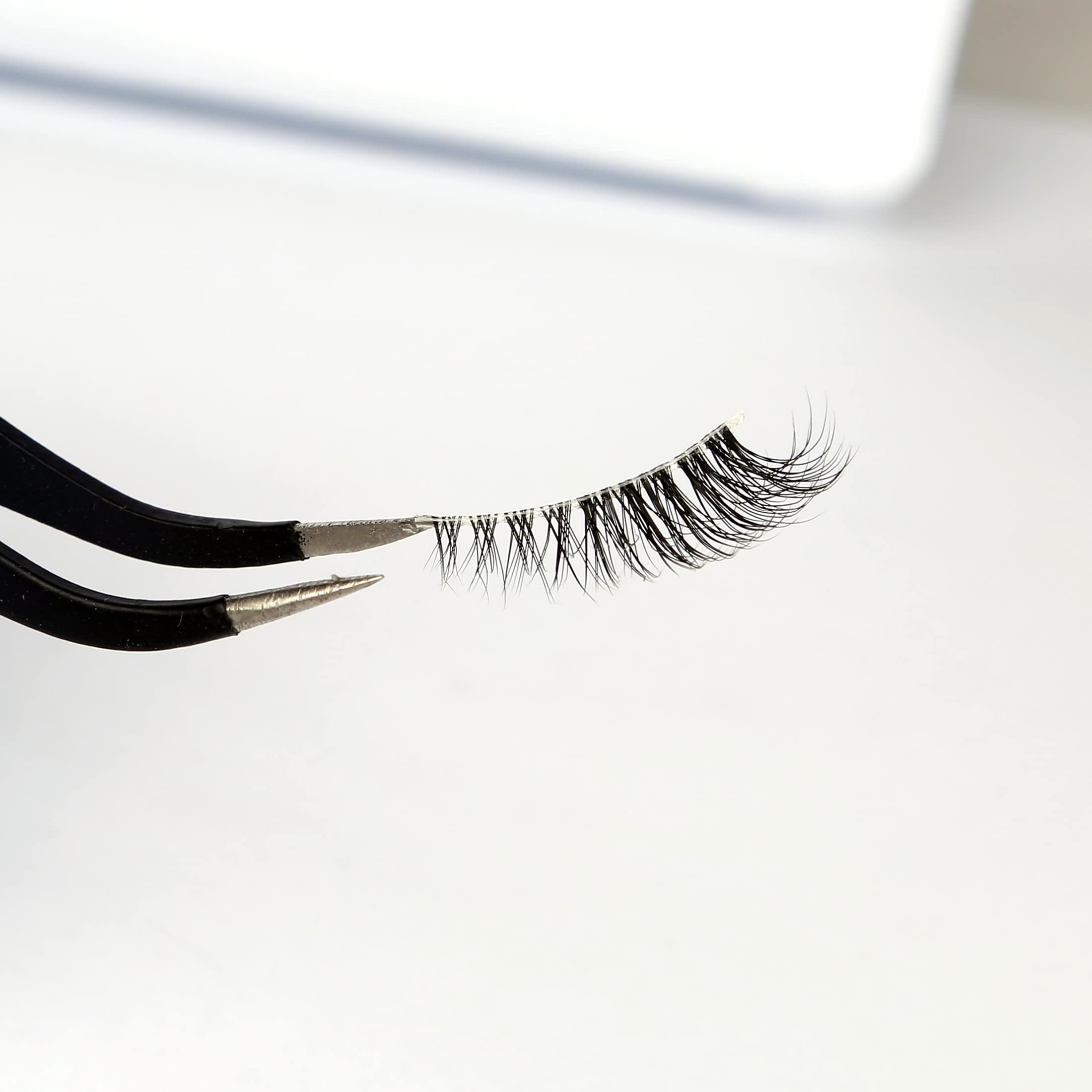 Pooplunch synthetic fibres are cruelty-free for ethical beauty.