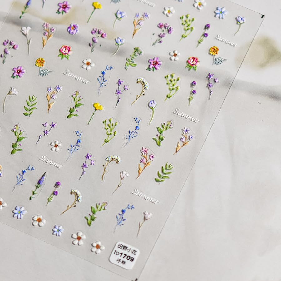 Powpop leaf and plant motifs for fresh manicure details