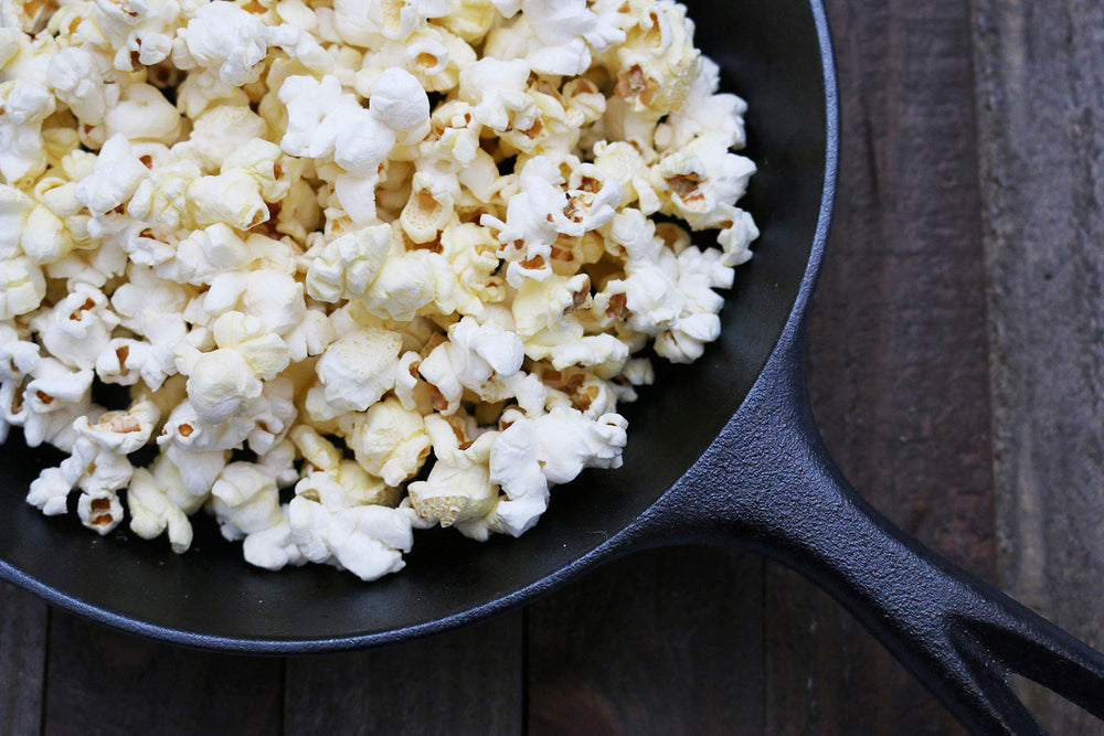 Preferred Popcorn Organic nutrition panel highlights calories and fiber.