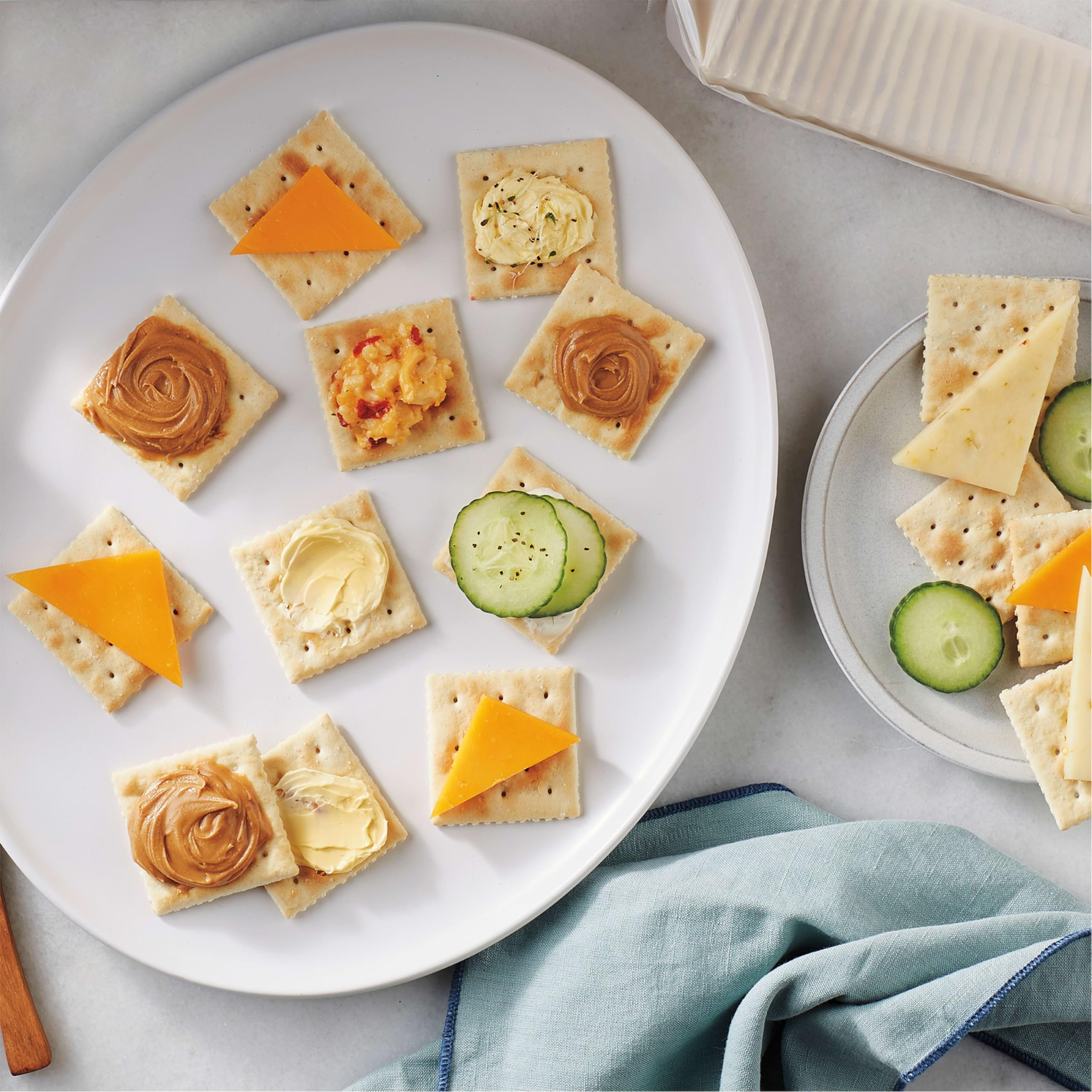 Premium Original Saltine Crackers peanut butter pairing for quick, satisfying bite.