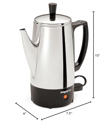Drip-free spout pouring a clean mug of coffee