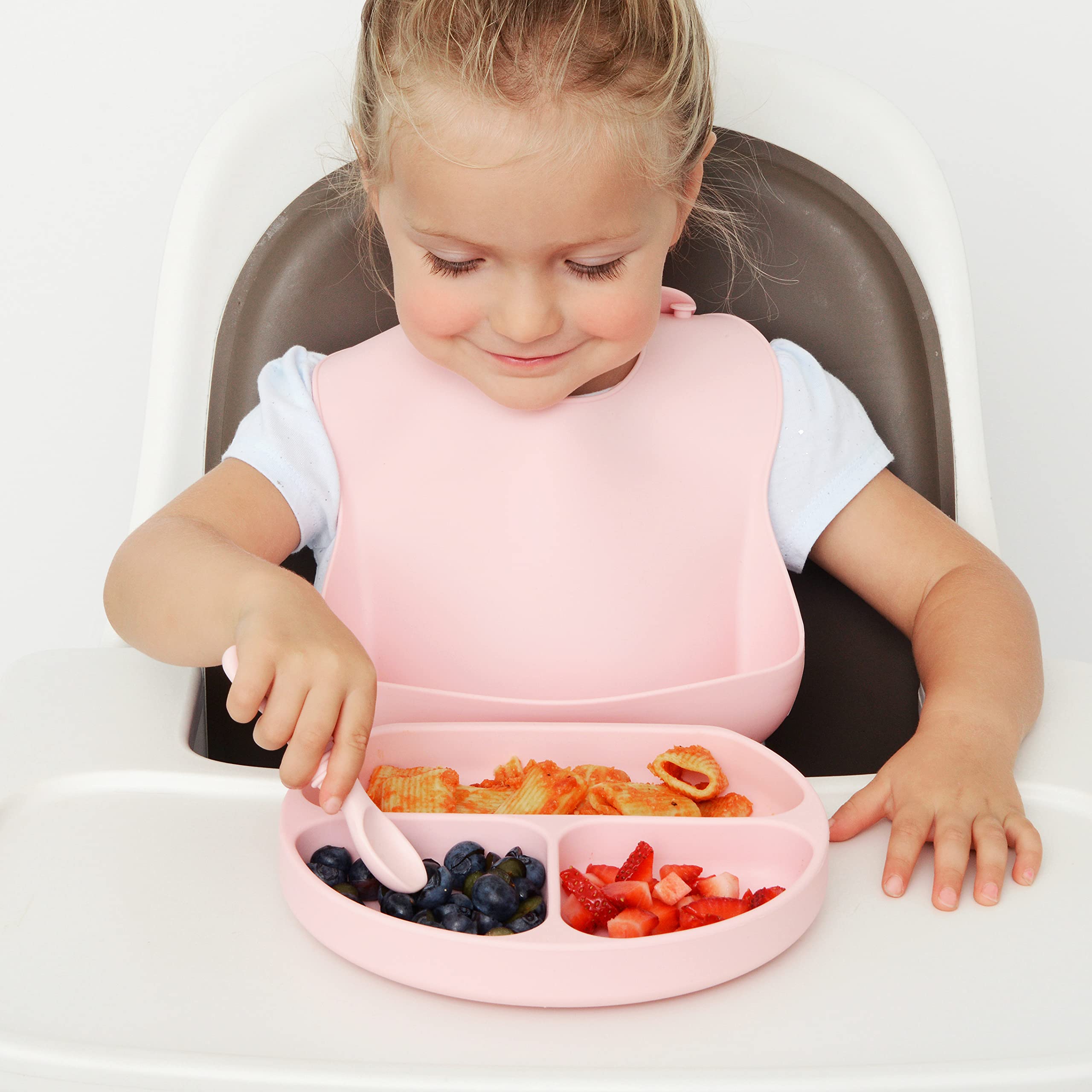 PrimaStella dishwasher-safe utensils simplify post-meal cleanup.