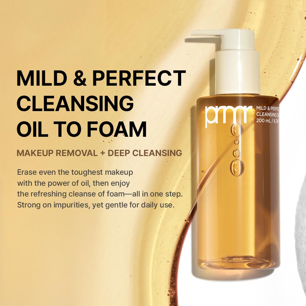 Primera PRMR cleanser massaging on the face during makeup removal
