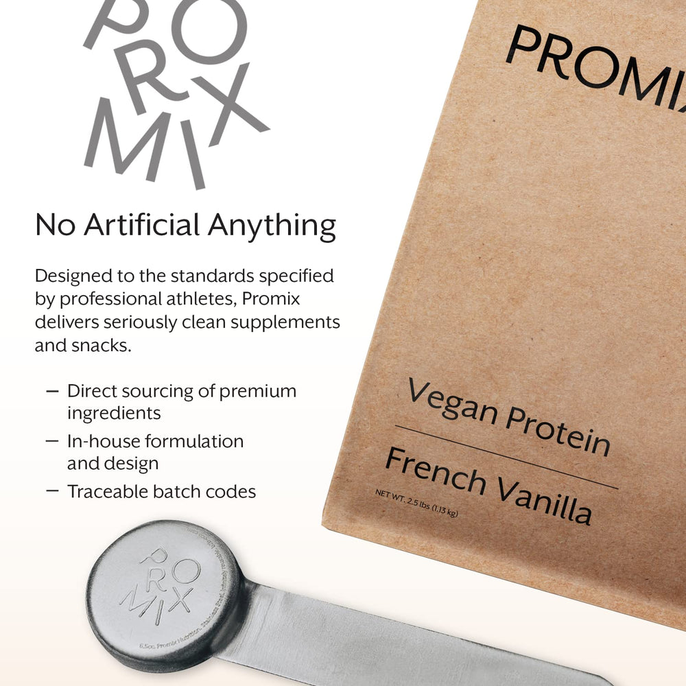 ProMix Nutrition post-workout smoothie with vanilla protein and fresh fruit