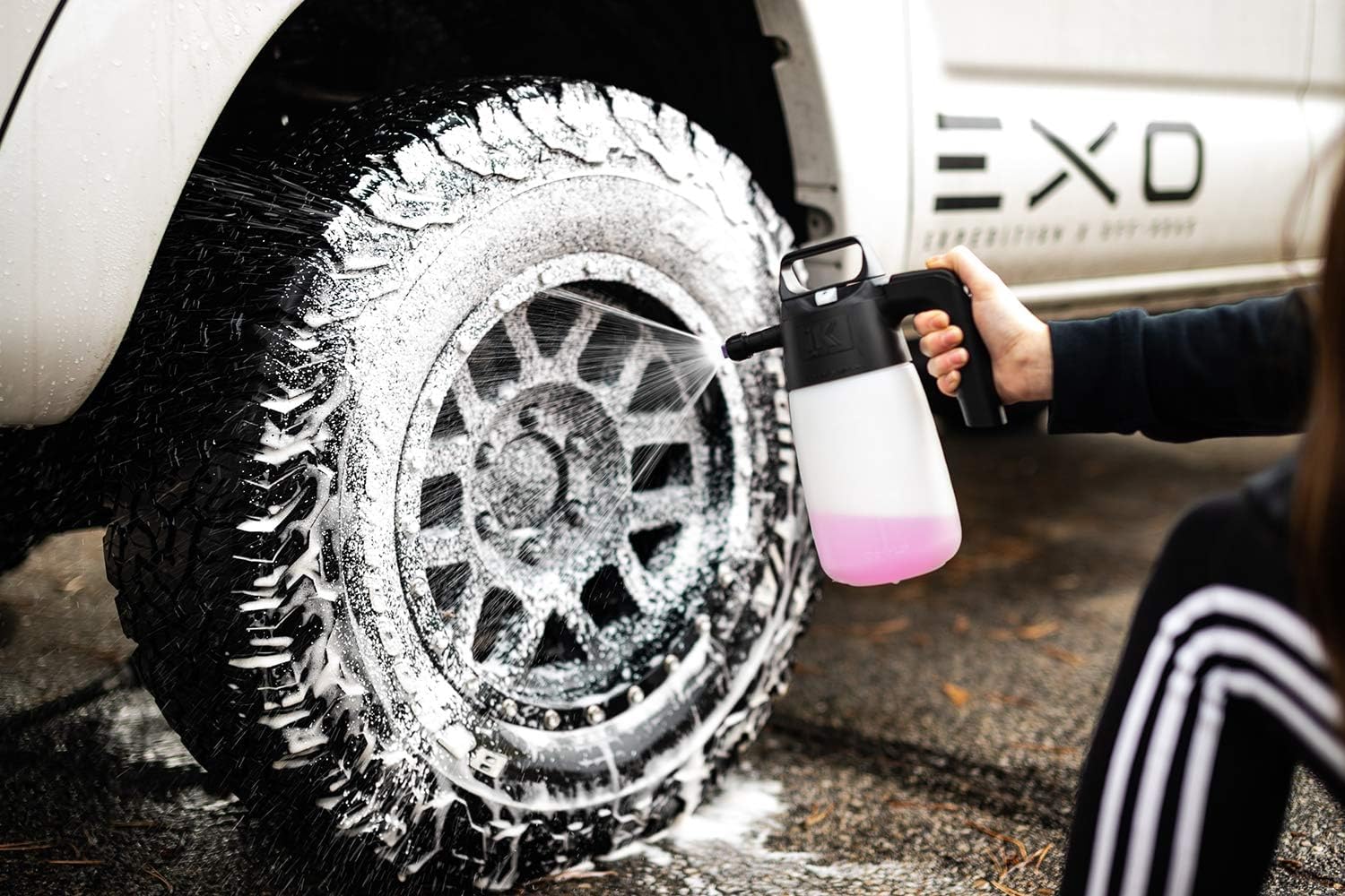P&S Brake Buster removes iron contaminants and buildup on wheels