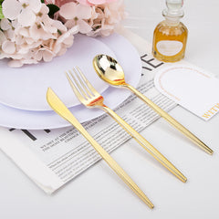 PULOTE gold plastic fork closeup emphasizes reliable strength for guests' dining.