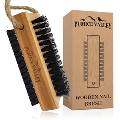 Pumice Valley beechwood nail brush with dual sides for precise cleaning.