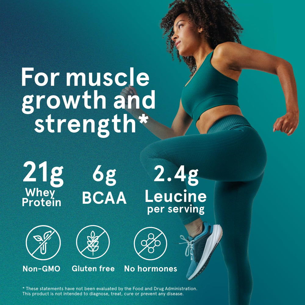 Fruit and greens with Puori PW1 powder for recovery-friendly smoothie