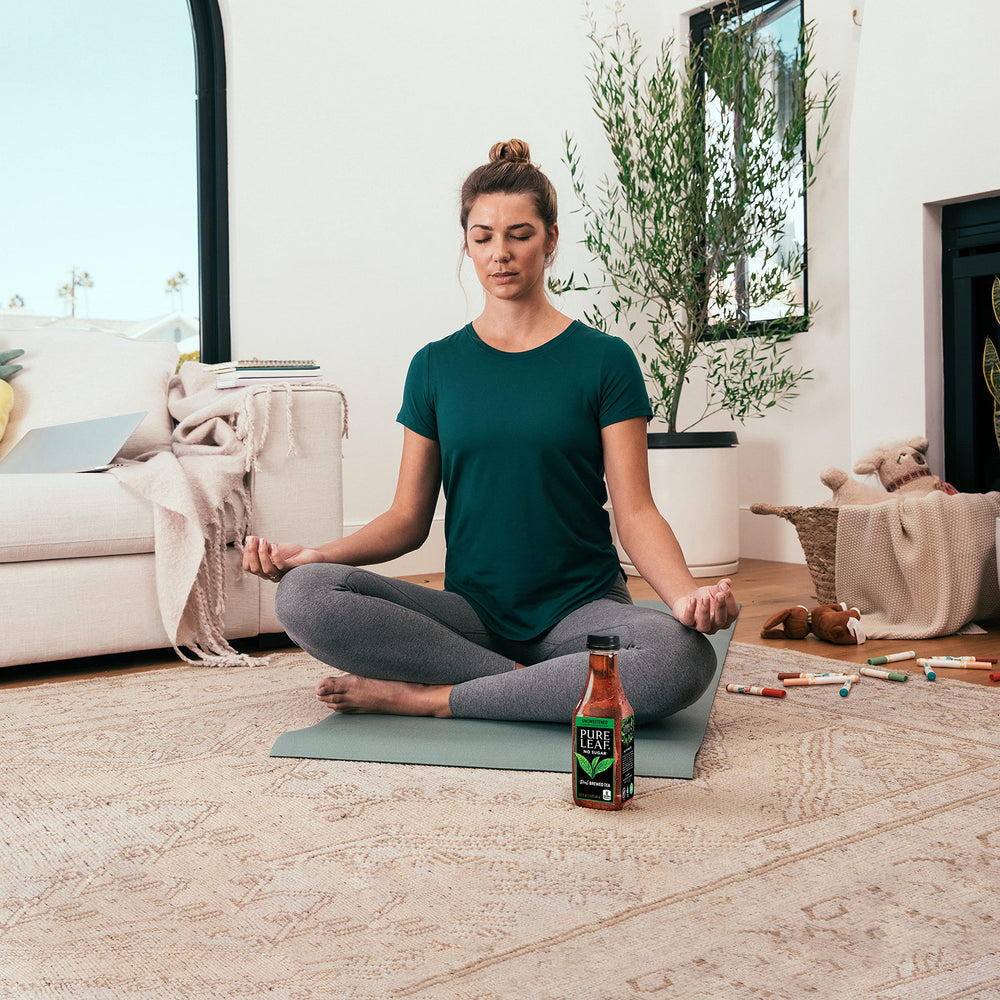 Clean label on Pure Leaf bottle, zero artificial colors.