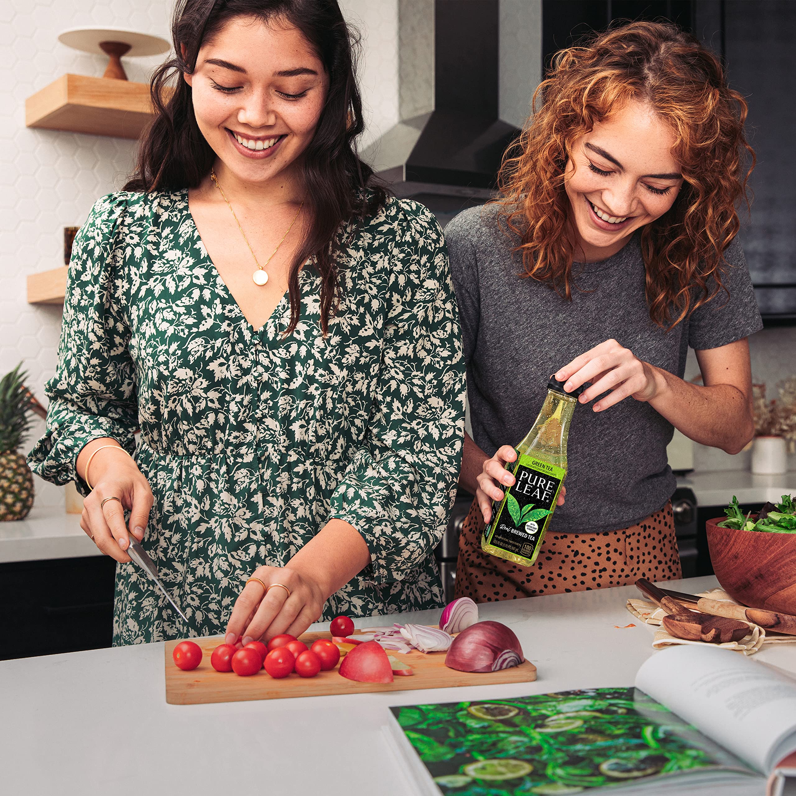 Pure Leaf pour into glass showcasing ready-to-enjoy tea.