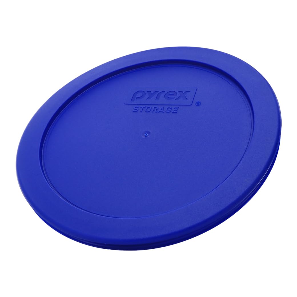 Pyrex 7201-PC edamame green lid close-up for fridge storage.
