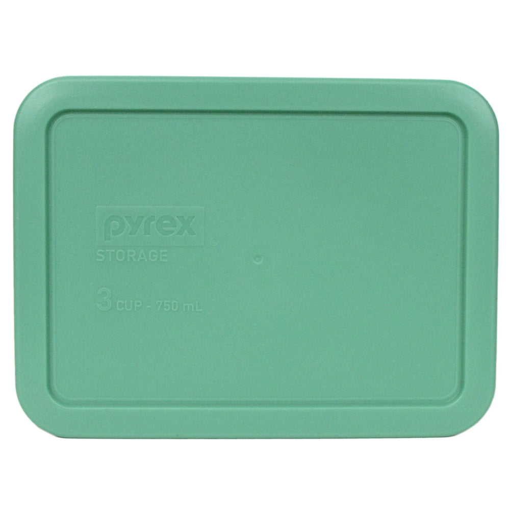 Pyrex 7210-PC lid side close-up shows BPA-free material and warp resistance.