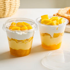 Qeirudu premium PET material dessert cups keep foods fresh and visible.