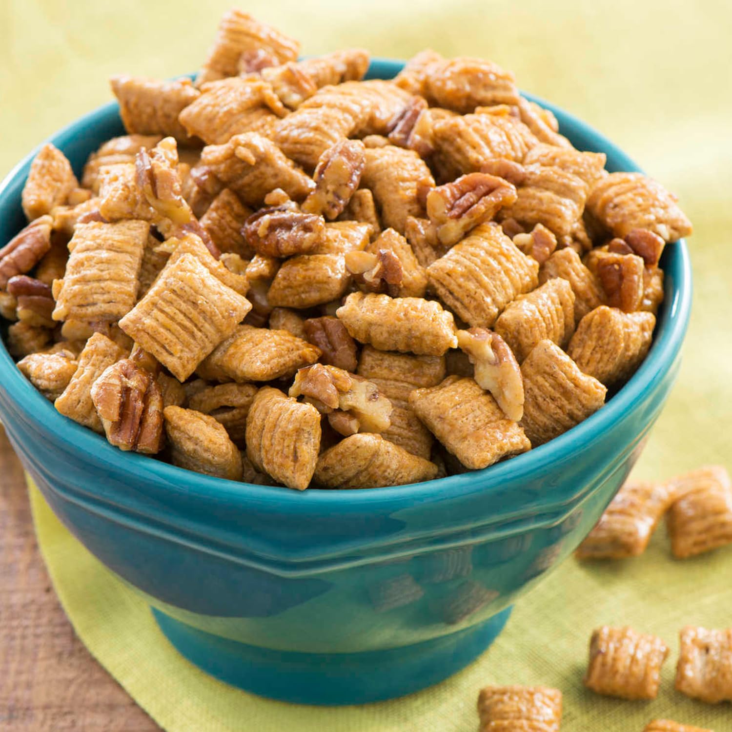 Visual of whole grains emphasizes the heart-healthy base of the cereal.