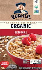 Quaker Organic Regular Oatmeal served in a steaming bowl for a quick breakfast.