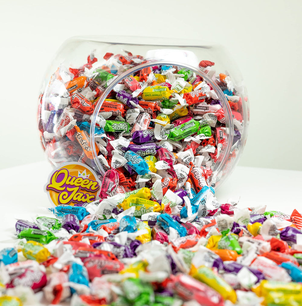 QUEEN JAX 2lb bulk pack keeps snacks ready at the office.