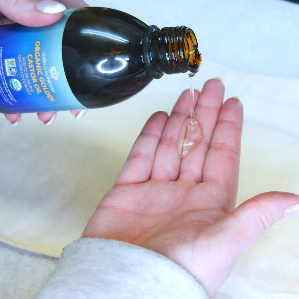 QUEEN OF THE THRONES Castor Oil ready to remove eye makeup gently and nourish skin