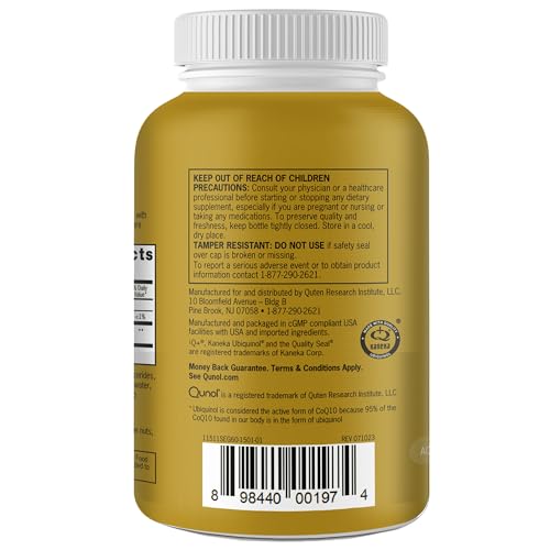 Qunol ubiquinol active-form label close-up shows antioxidant protection.