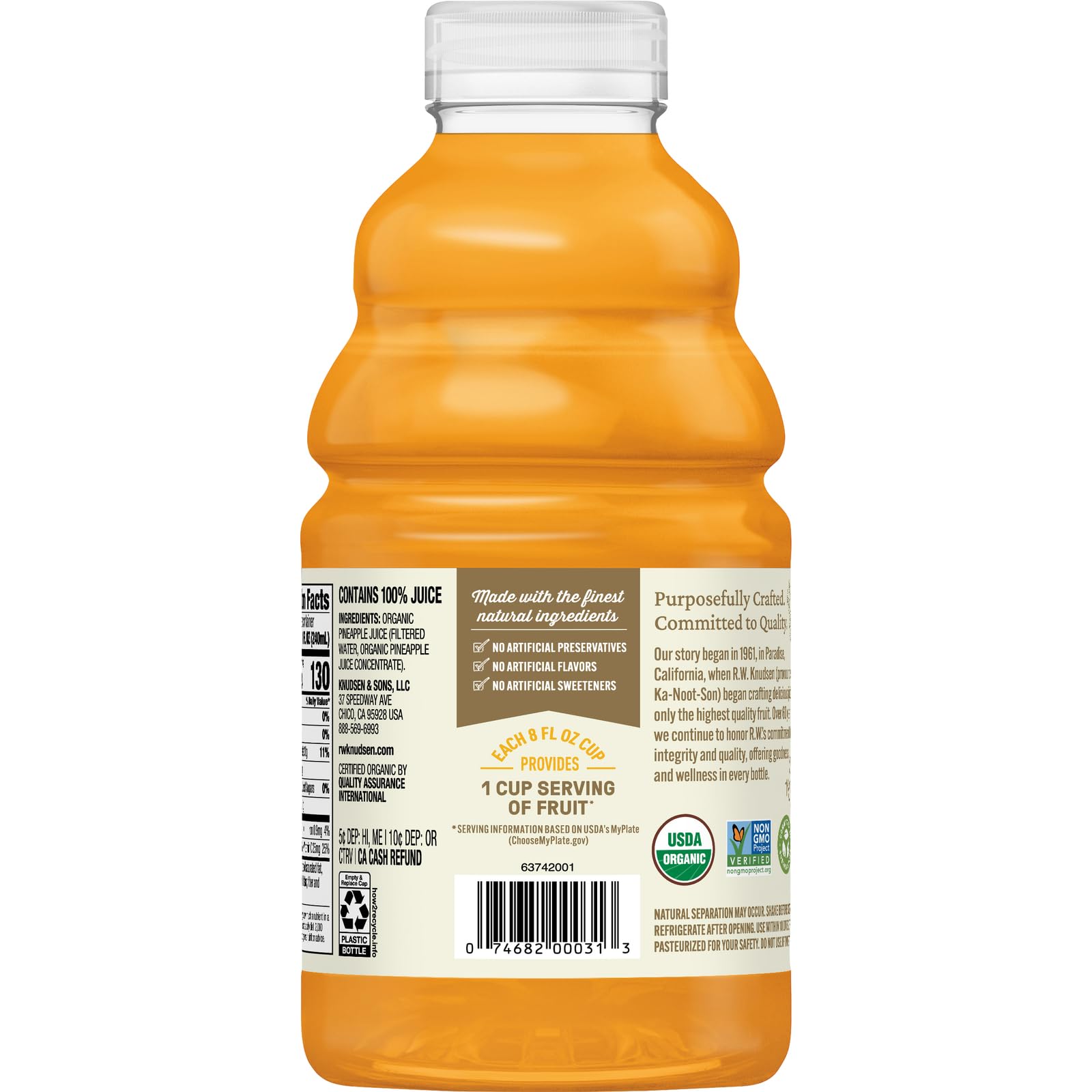 R.W. Knudsen Organic Pineapple Juice glass ready to enjoy, ideal for drinks.