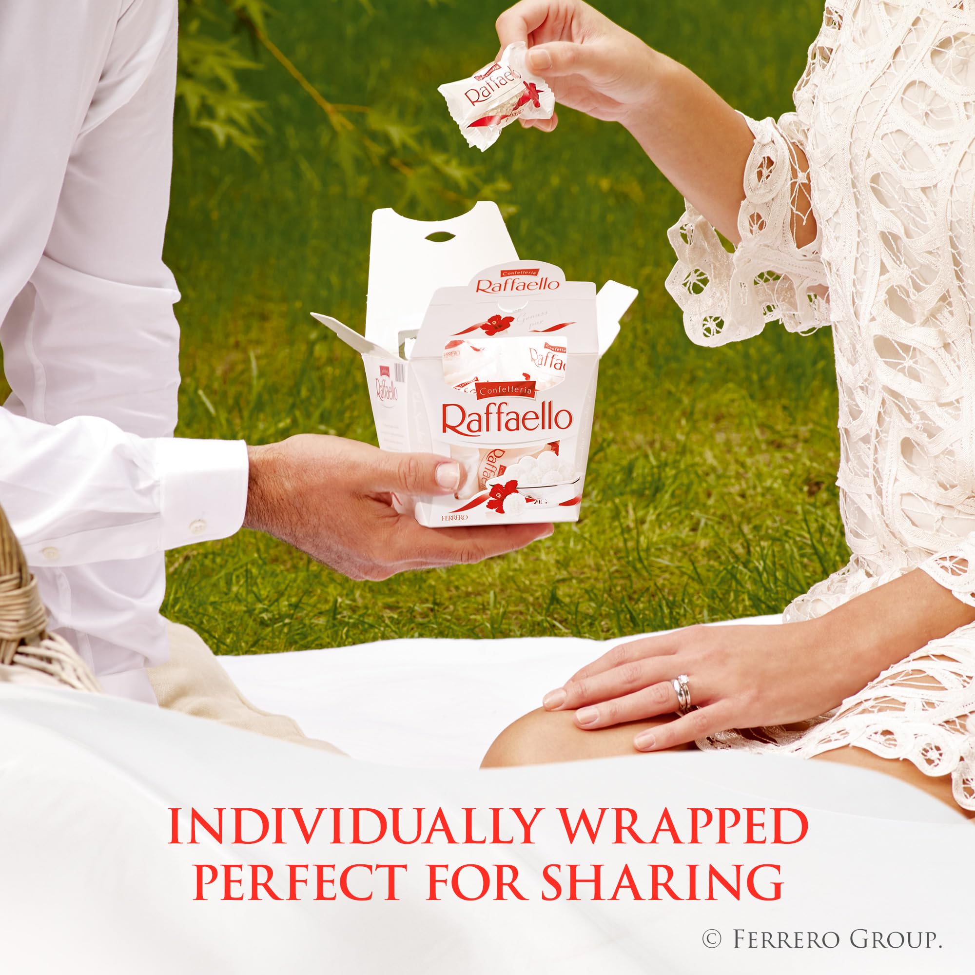 Raffaello crispy wafer shell with coconut finish