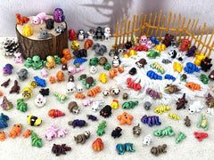 Random 3D-printed animals mini figurine captures lifelike textures for display.