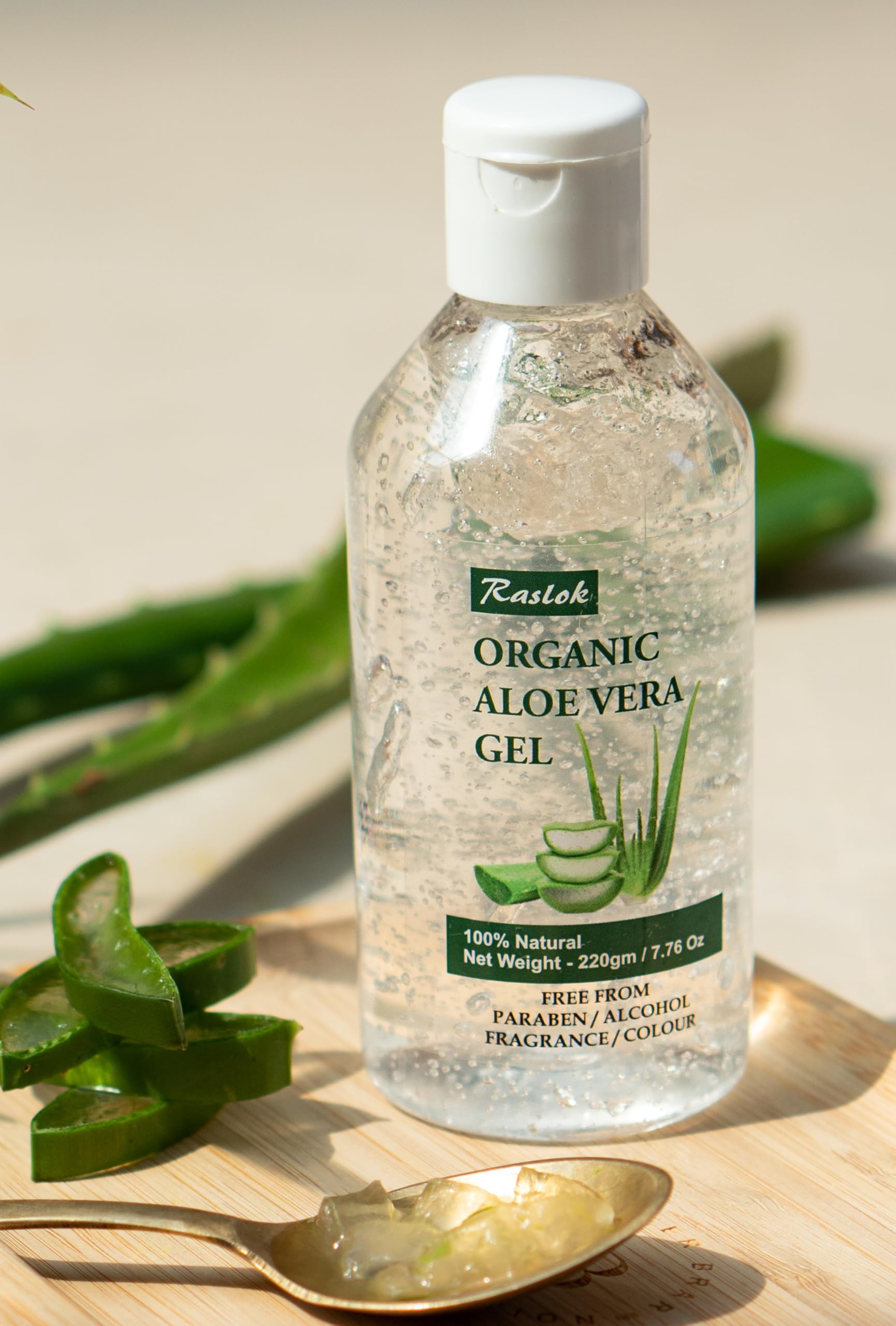 Raslok Aloe Vera Gel being applied to face for daily moisturization.