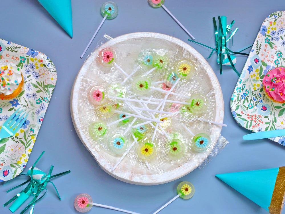 RBBZ Party Flower Candy Lollipops 1.25-inch suckers on 4-inch sticks.