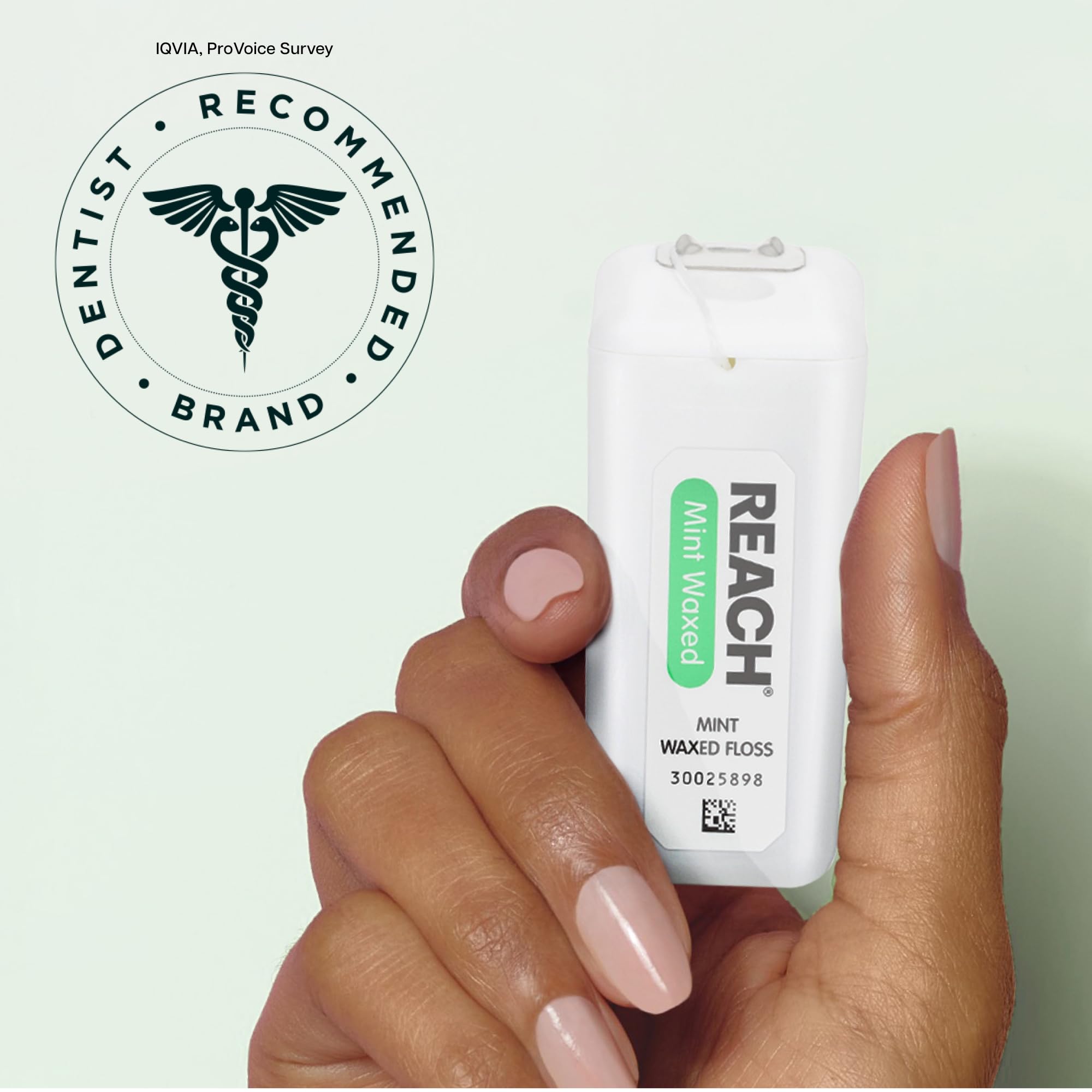 Reach PFAS-free floss offers a chemical-free cleaning experience.