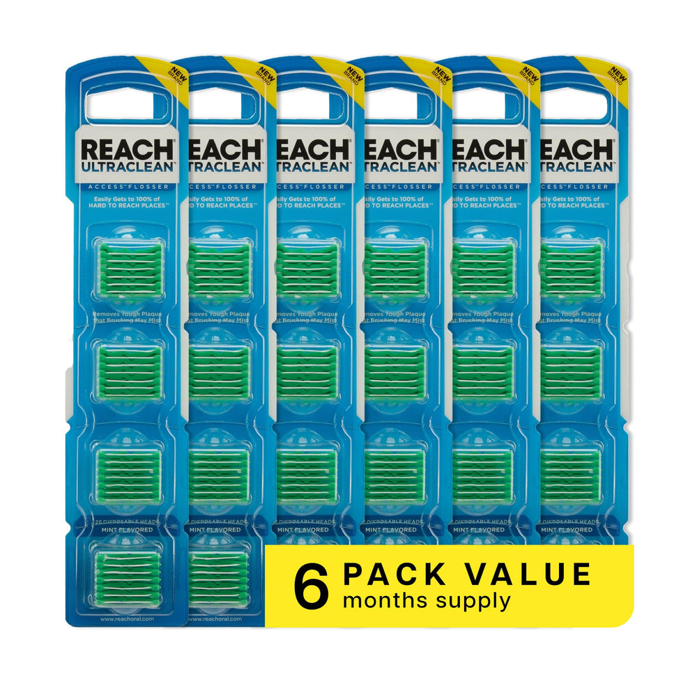 REACH Ultraclean mint refill head close-up for easy hard-to-reach areas