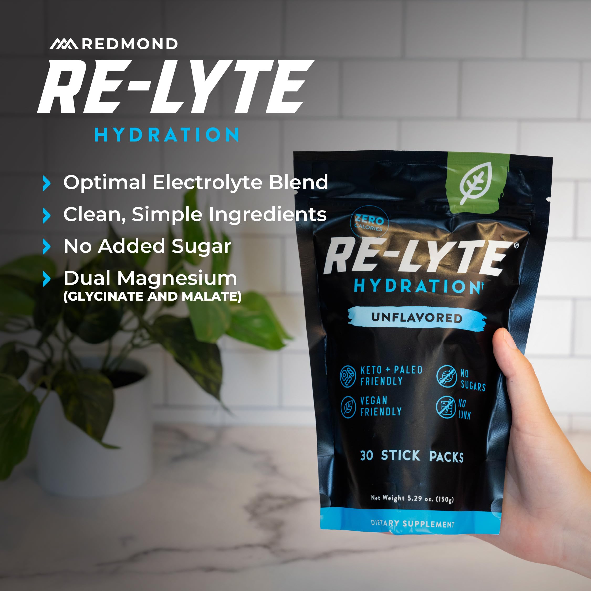 Redmond Re-Lyte scoop with 16-32 oz water guidance.