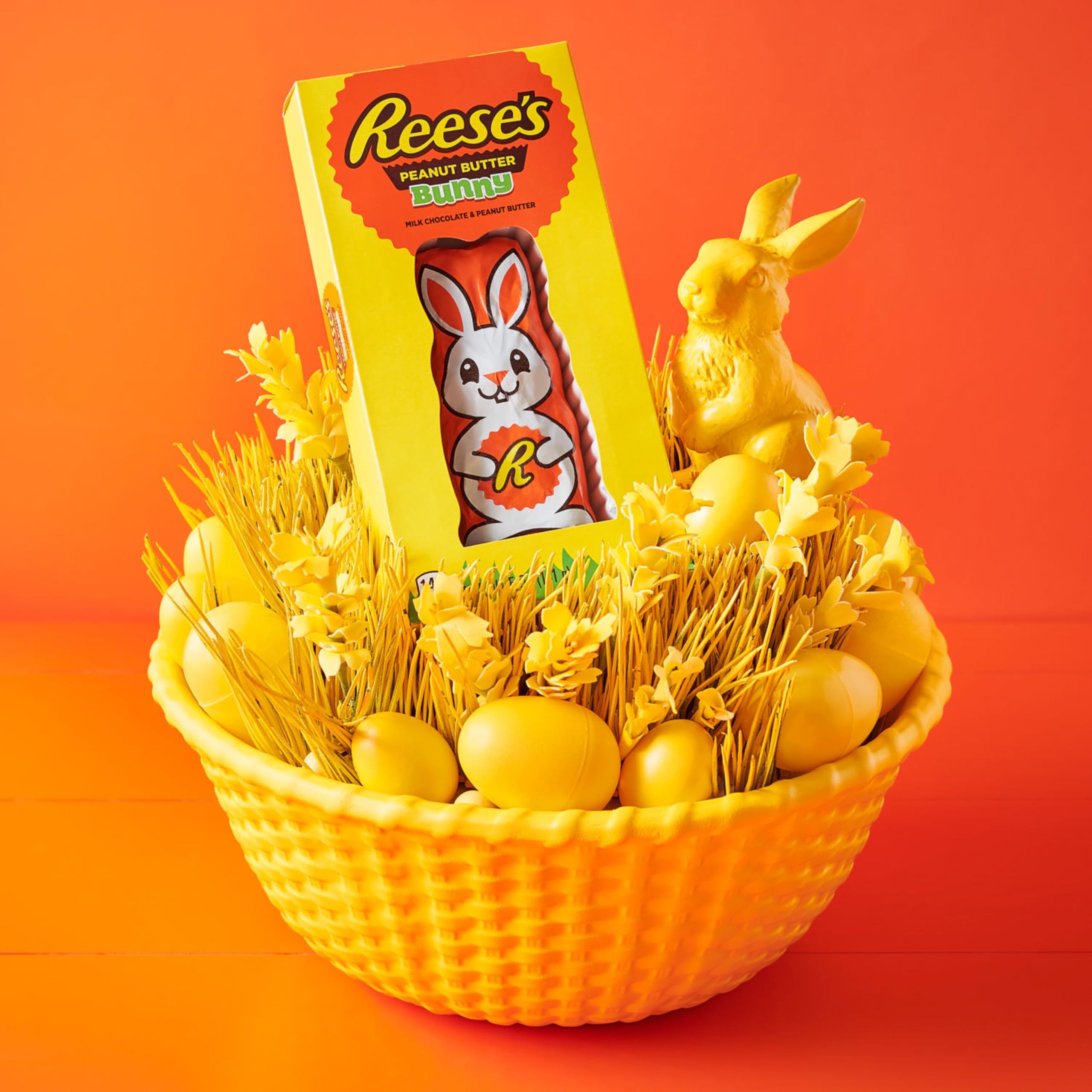Reese's bunny candies as an Easter table centerpiece