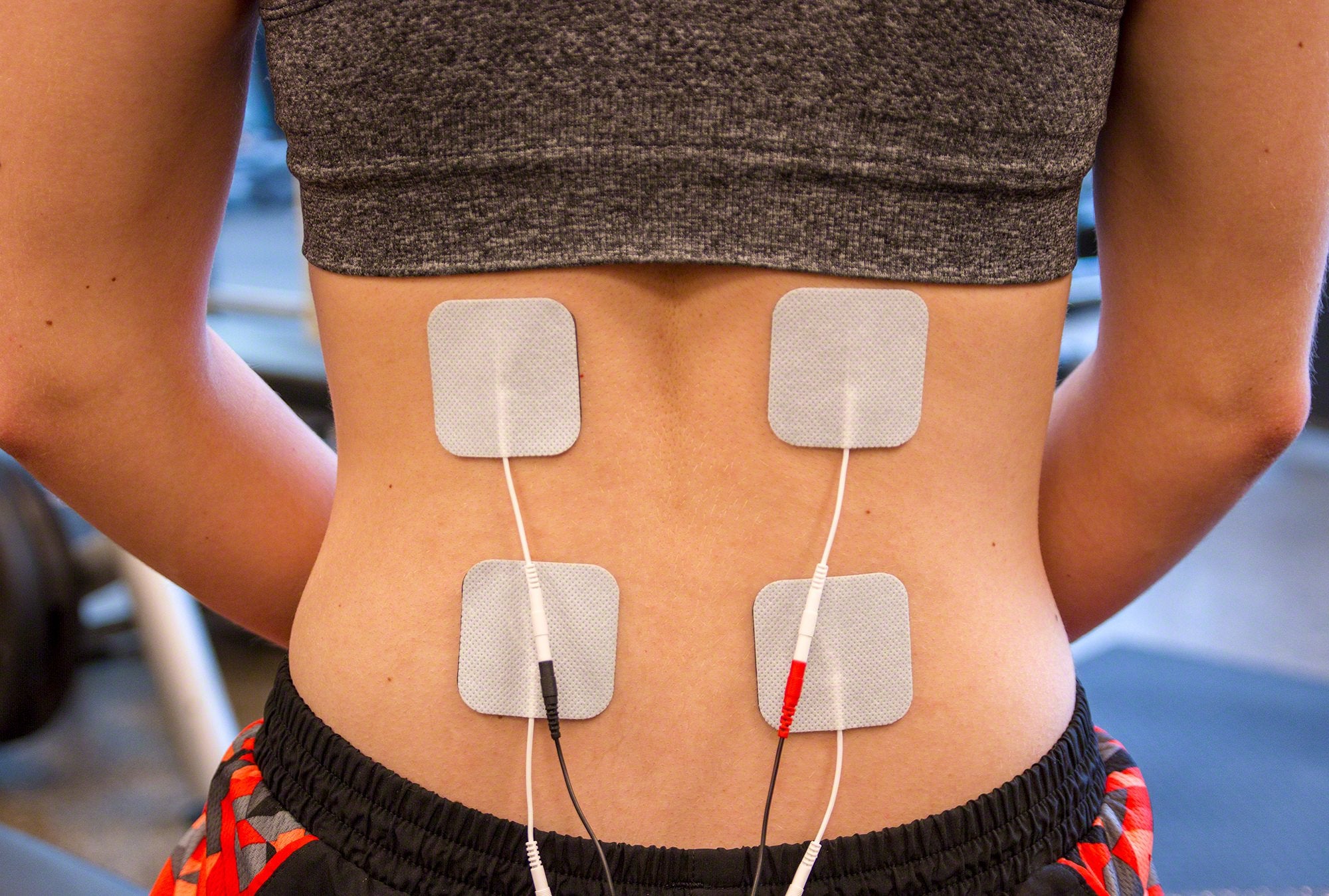 Reserv easy-on, easy-off electrode pad simplifies skin prep and application.