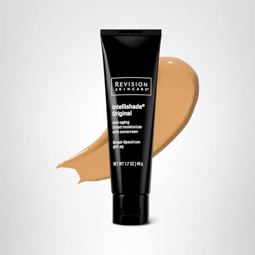 Glowing skin after applying Intellishade Original SPF 45 tint.