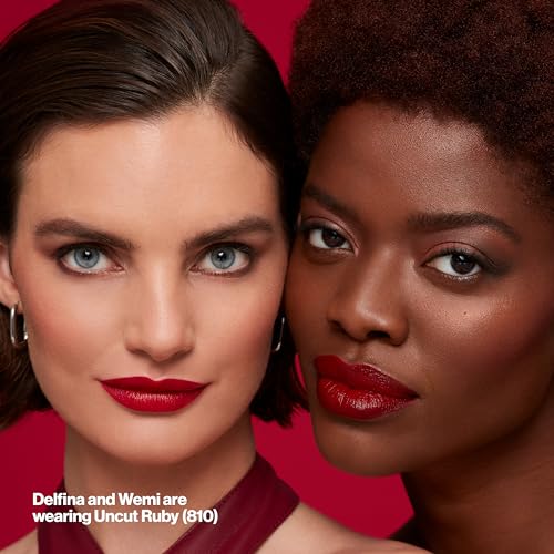 Pearl finish option for shiny, luminous lips