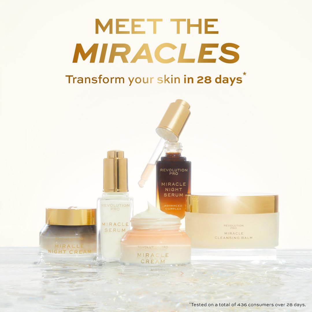Ingredient highlight: hyaluronic acid, peptides, ceramides for plump hydration.