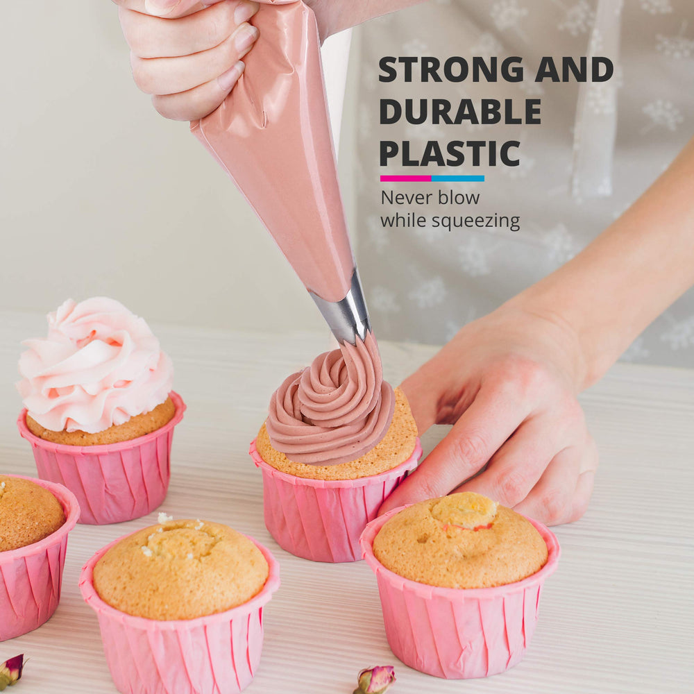 RICCLE piping bags fit all tips and couplers for versatile decorating