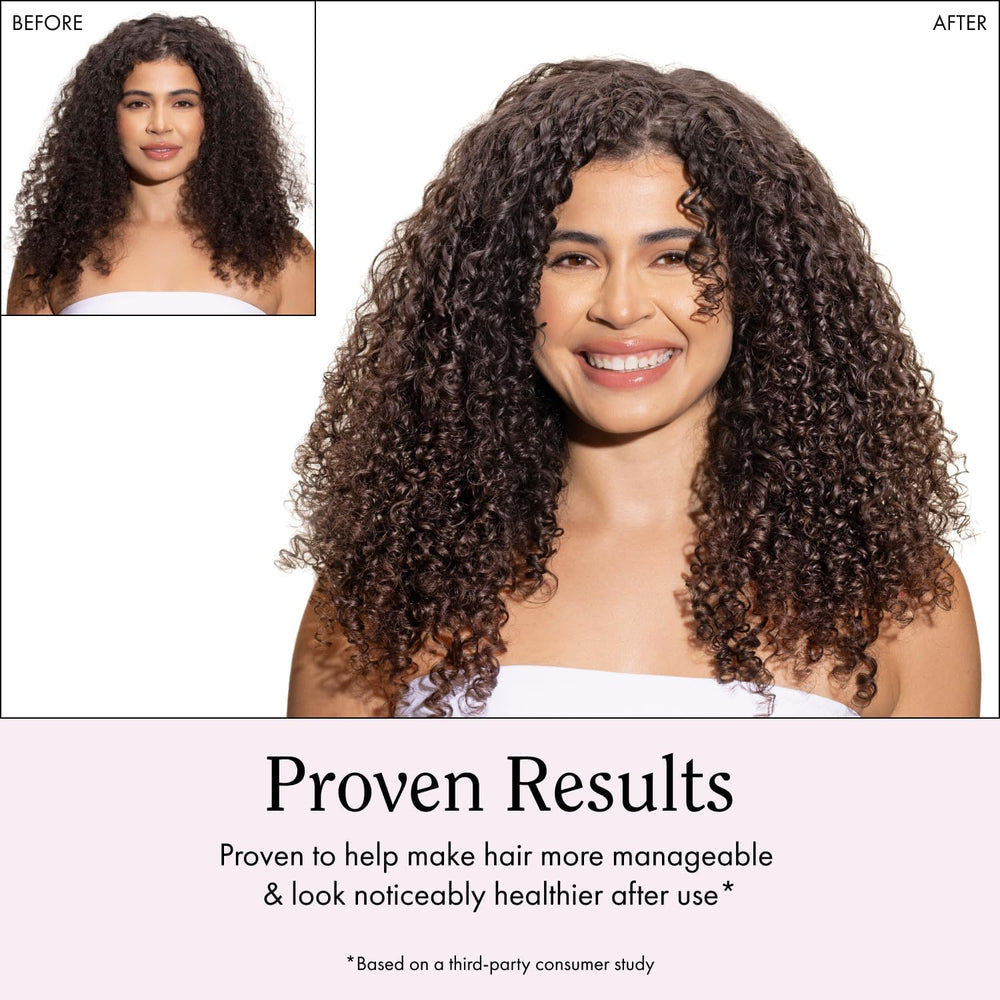 Rizos Curls spray featuring shea butter moisture without greasiness on curls.