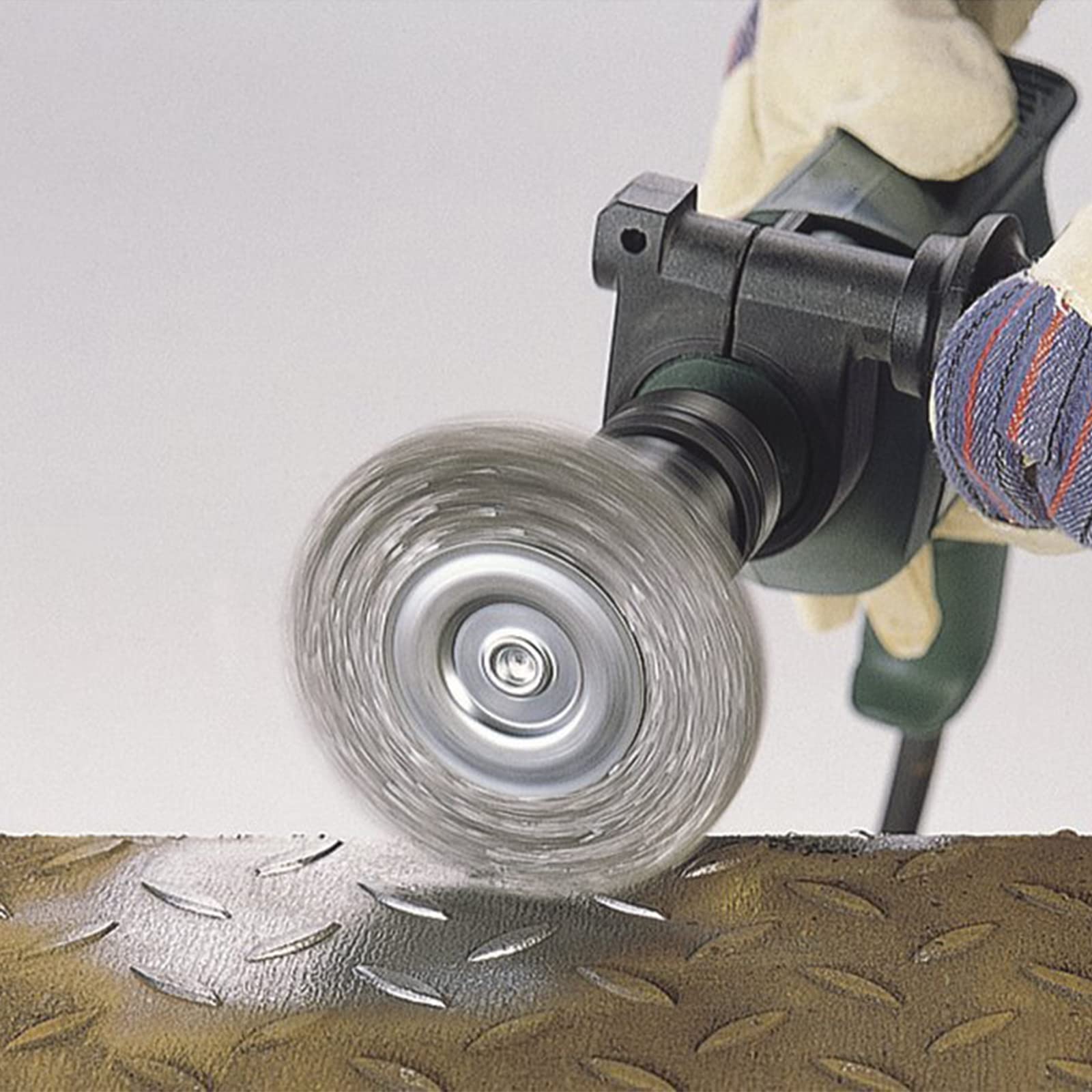 Romeda drill attachment compatibility with standard chucks