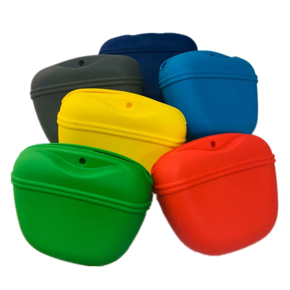 Poche compacte et légère idéale pour les sorties quotidiennes.