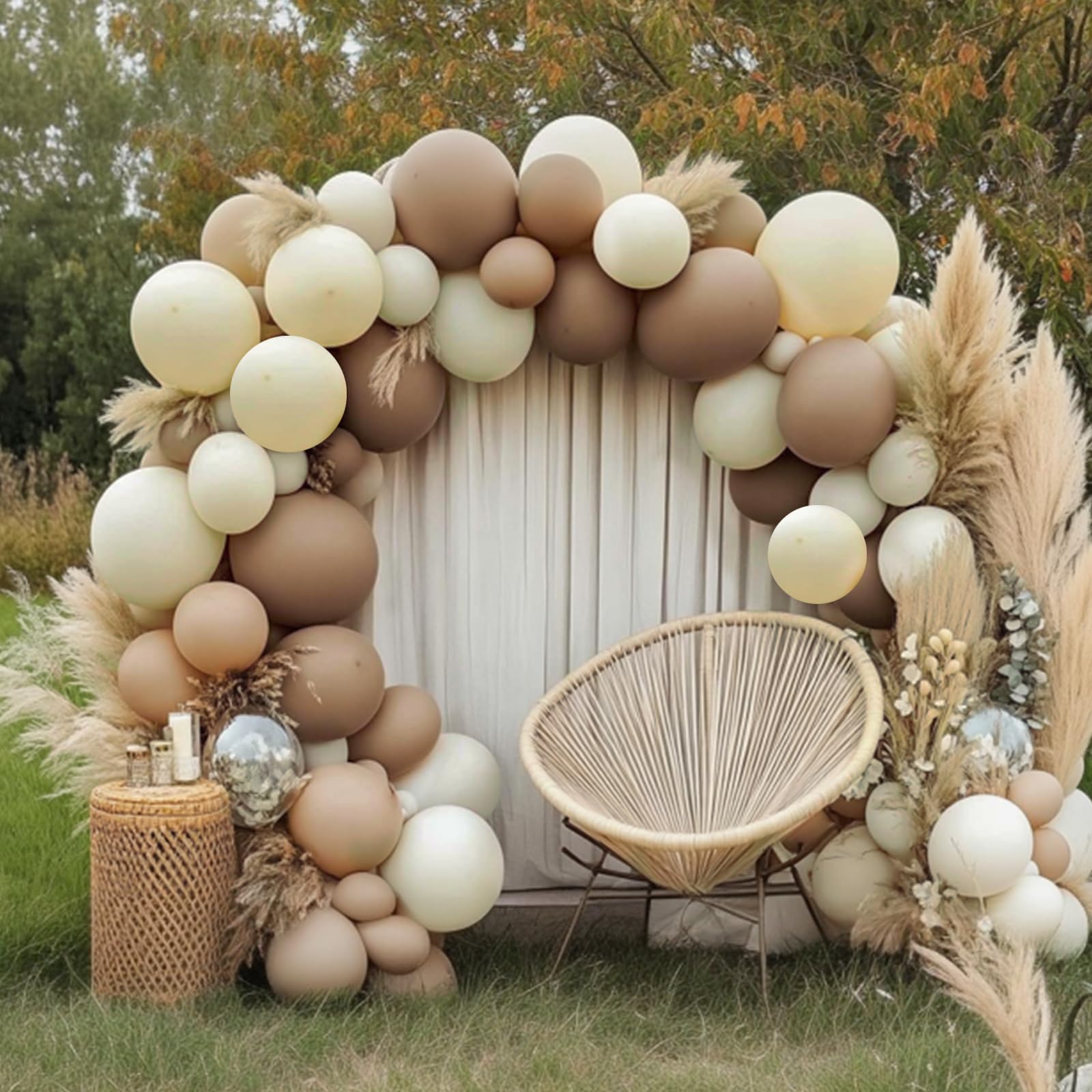 Rubfac sand white balloon garland arch with included glue and ribbon.